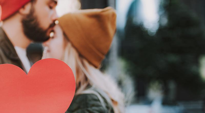 couple holding heart